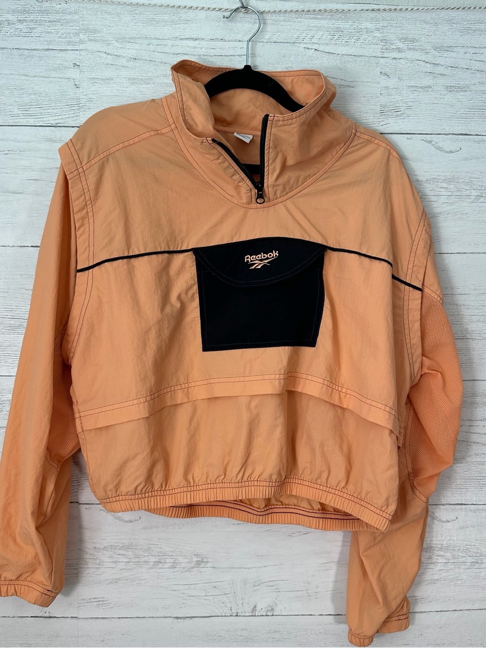 VINTAGE Reebok Peach and Black Cropped Quarter-Zip Windbreaker size M
